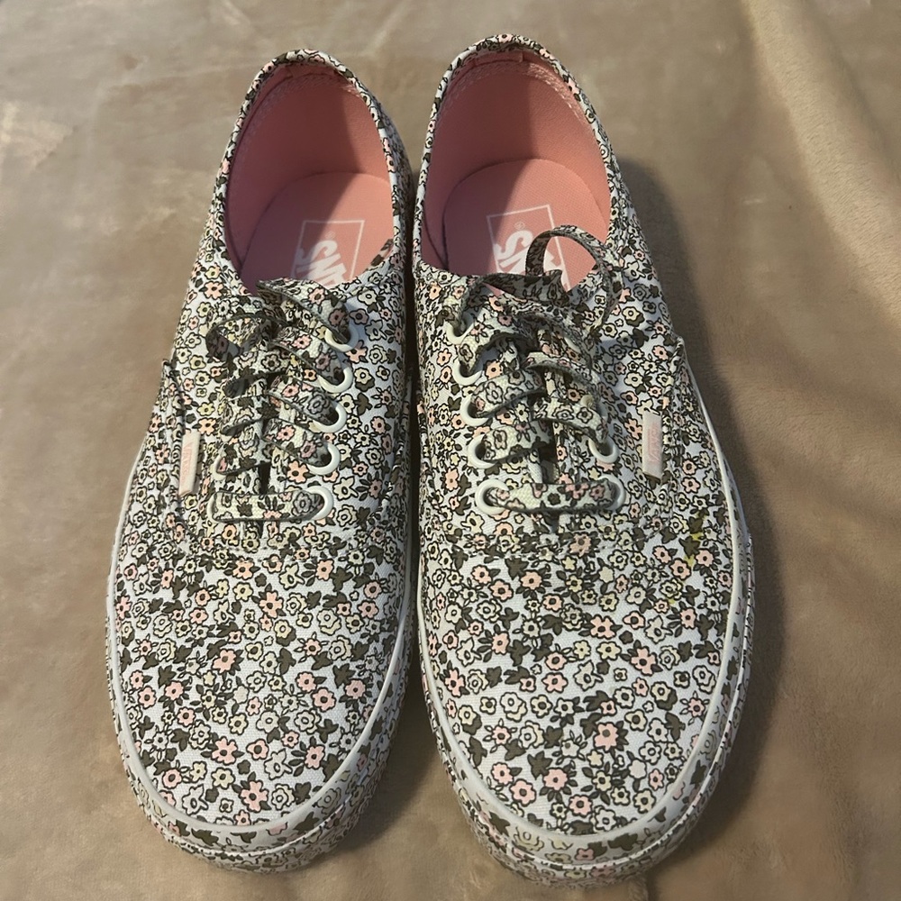 Vans Women's Mono Floral Low-Top Sneakers - Picture 2 of 8